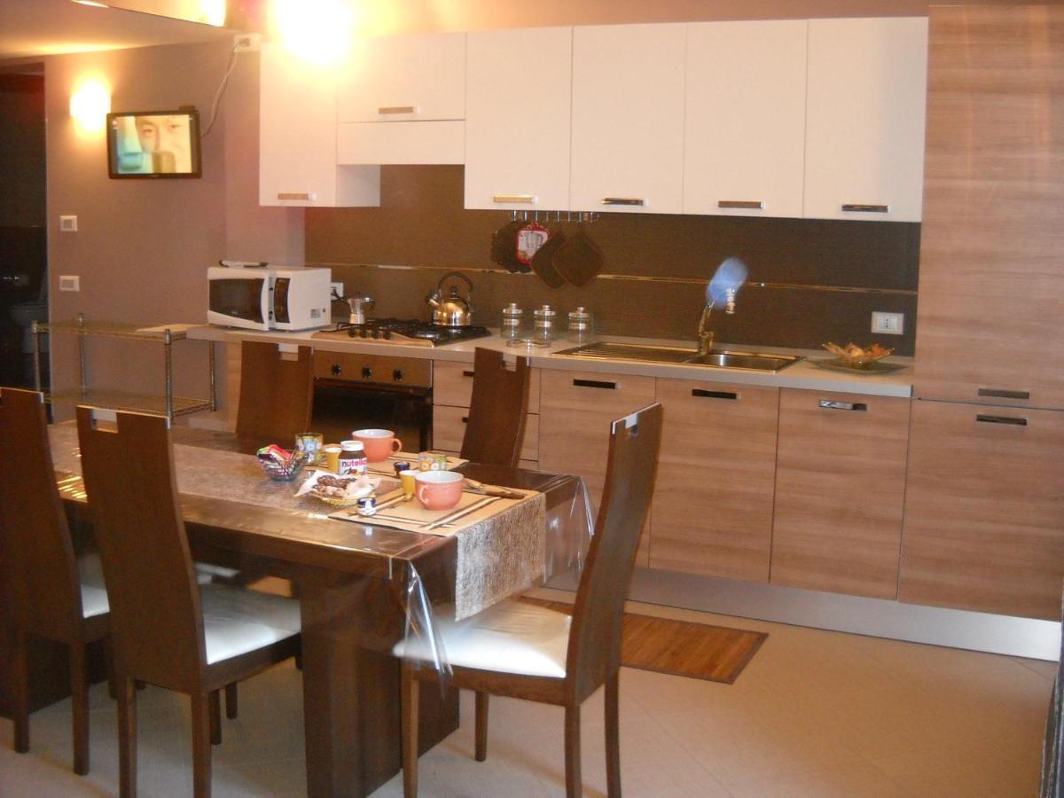 Marconi E Garibaldi 76 Apartment กัสเตลลัมมาเร เดล โกลโฟ ภายนอก รูปภาพ