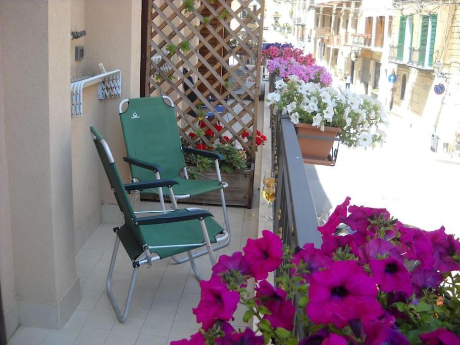 Marconi E Garibaldi 76 Apartment กัสเตลลัมมาเร เดล โกลโฟ ภายนอก รูปภาพ